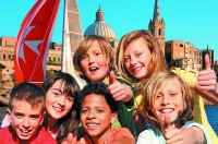 Всему учит море